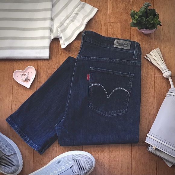 Levi's Denim - Levi’s Mid-Rise Skinny Jeans (SHORT LENGTH)